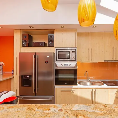 Ana's Paradise * Mlini