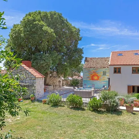 Ana's Paradise Semesterbostad *